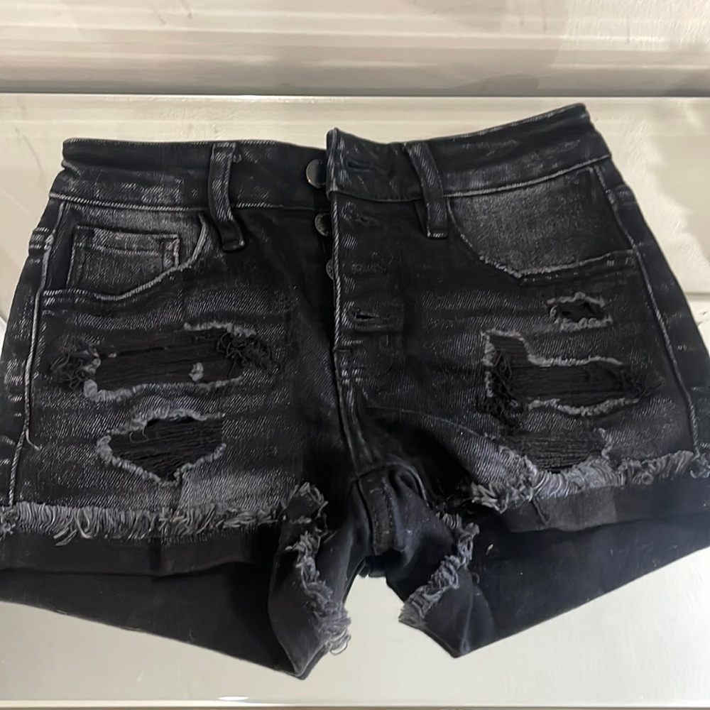 Sz 22! KanCan Signature Shorts Black Distressed